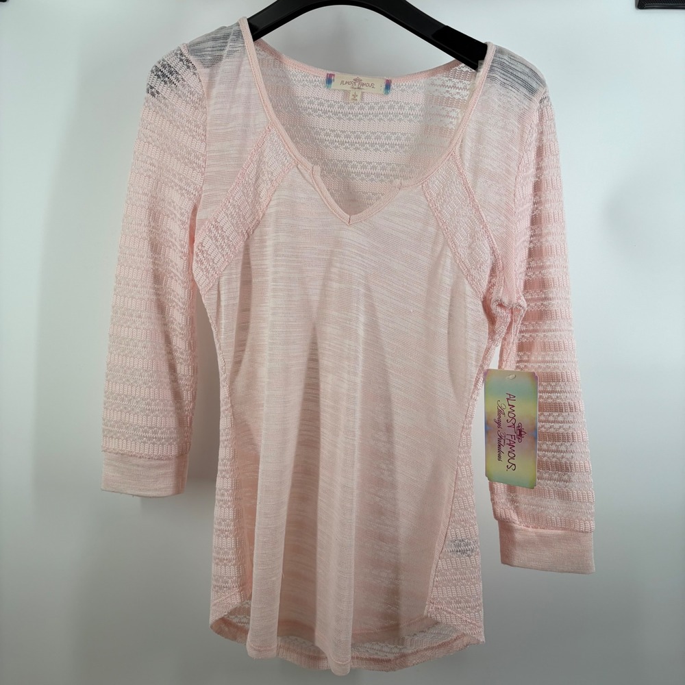 Coquette‎ Soft Pink Sheer Mesh Lace Henley Top 3/4 Sleeve NWT Size Large